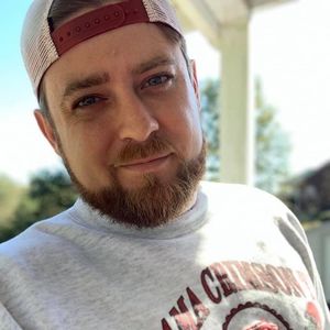 Meet your Posher, Christopher